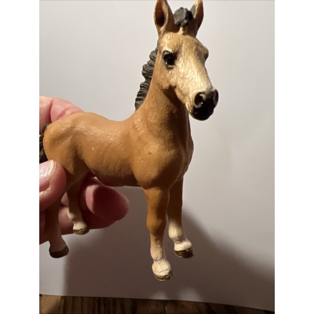 Schleich Horse 13714 Tennessee Walker Yearling Filly Retired Perfect 4" X4" - Picture 9 of 9